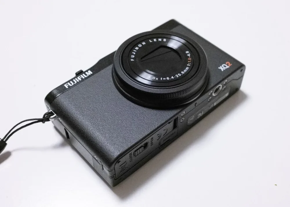 FUJIFILM XQ2　全体